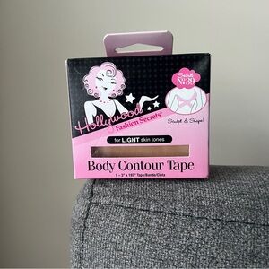 Hollywood Fashion Secrets Body Contour Tape for LIGHT Skin Tones 1-3" x 197''